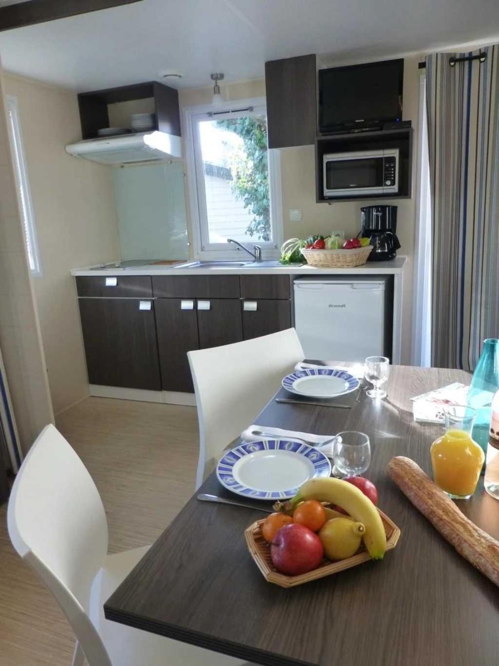 Camping 4 Etoiles - Piscine - Ccaaeai Ла-Боль-Эскублак Экстерьер фото